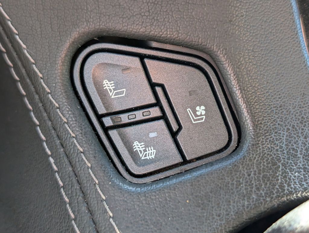 2019 GMC Yukon Denali, 115200, Photo