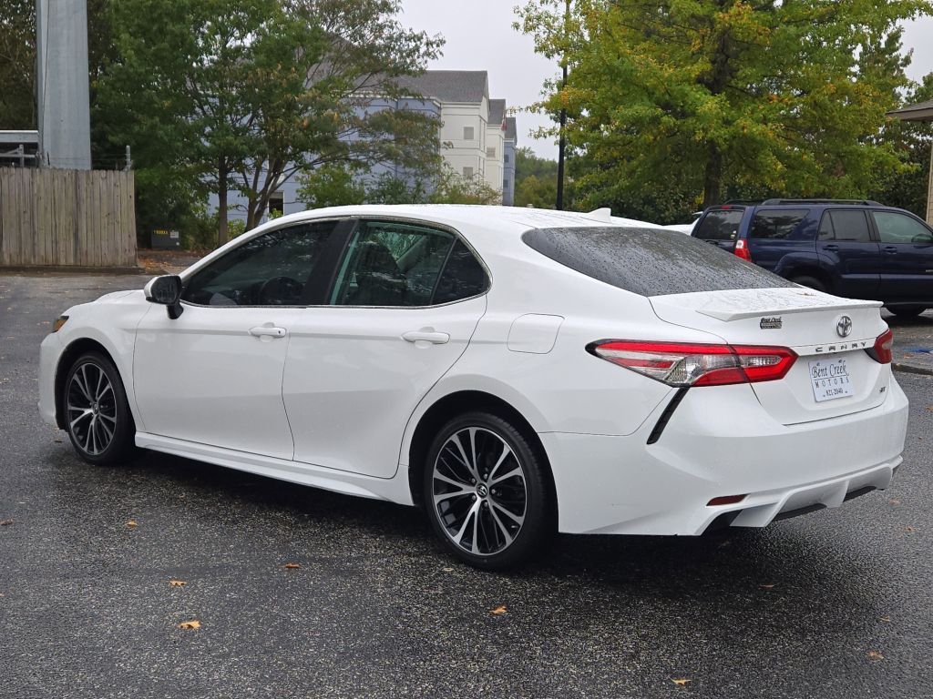 2019 Toyota Camry SE, 710722, Photo
