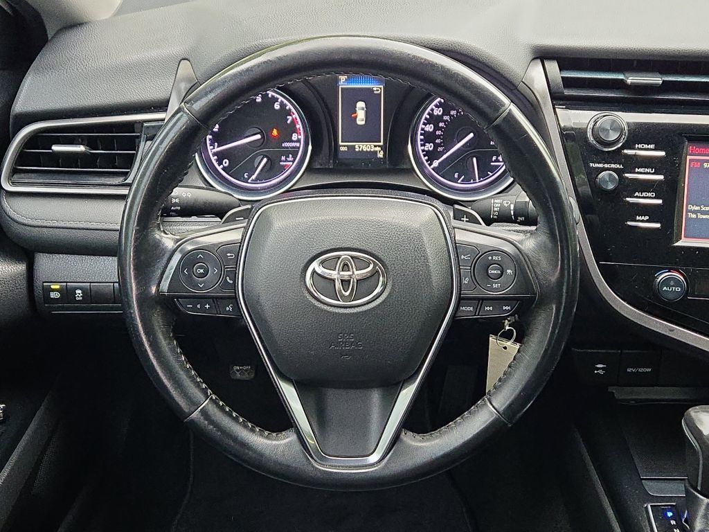 2019 Toyota Camry SE, 710722, Photo