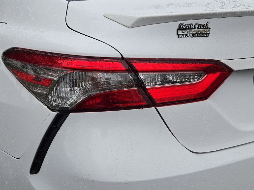 2019 Toyota Camry SE, 710722, Photo