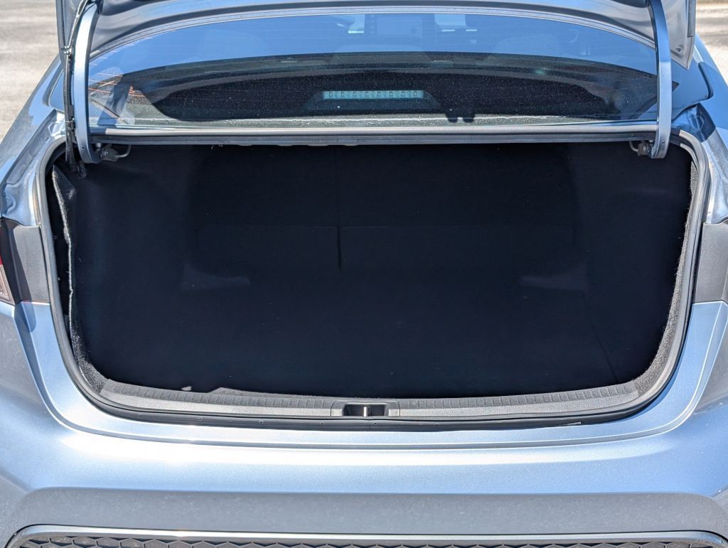 2020 Toyota Corolla SE, 044489, Photo