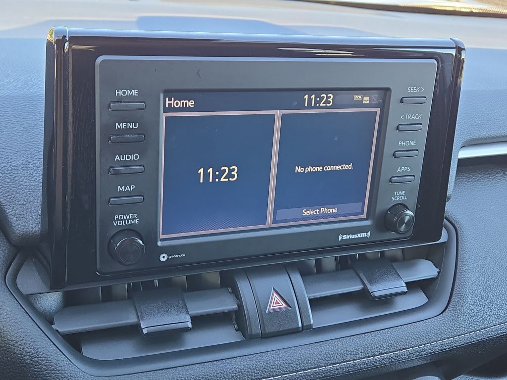 2021 Toyota RAV4 LE, 102618, Photo