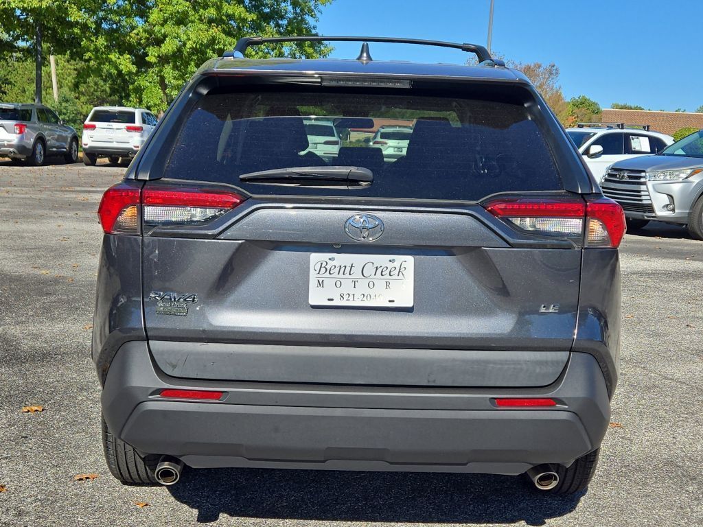 2021 Toyota RAV4 LE, 102618, Photo