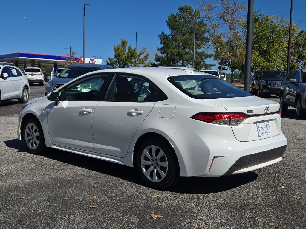 2022 Toyota Corolla LE, 359818, Photo