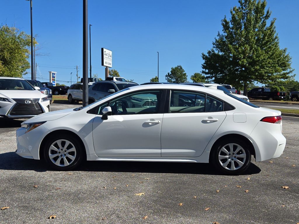 2022 Toyota Corolla LE, 359818, Photo