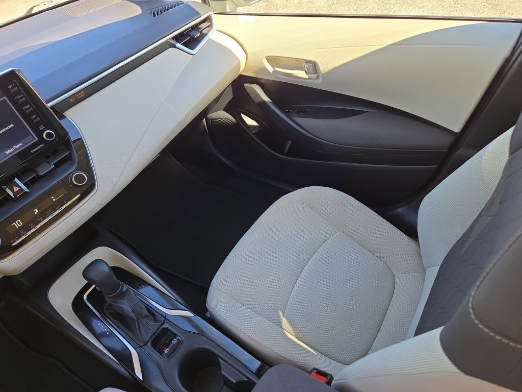 2022 Toyota Corolla LE, 359818, Photo