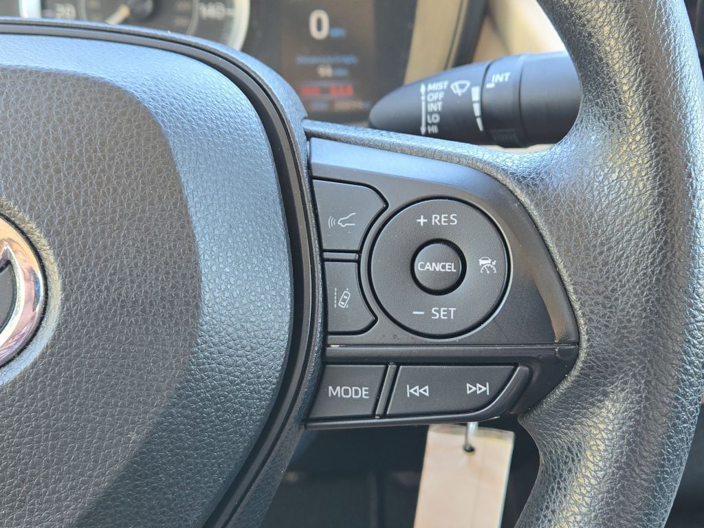 2022 Toyota Corolla LE, 359818, Photo