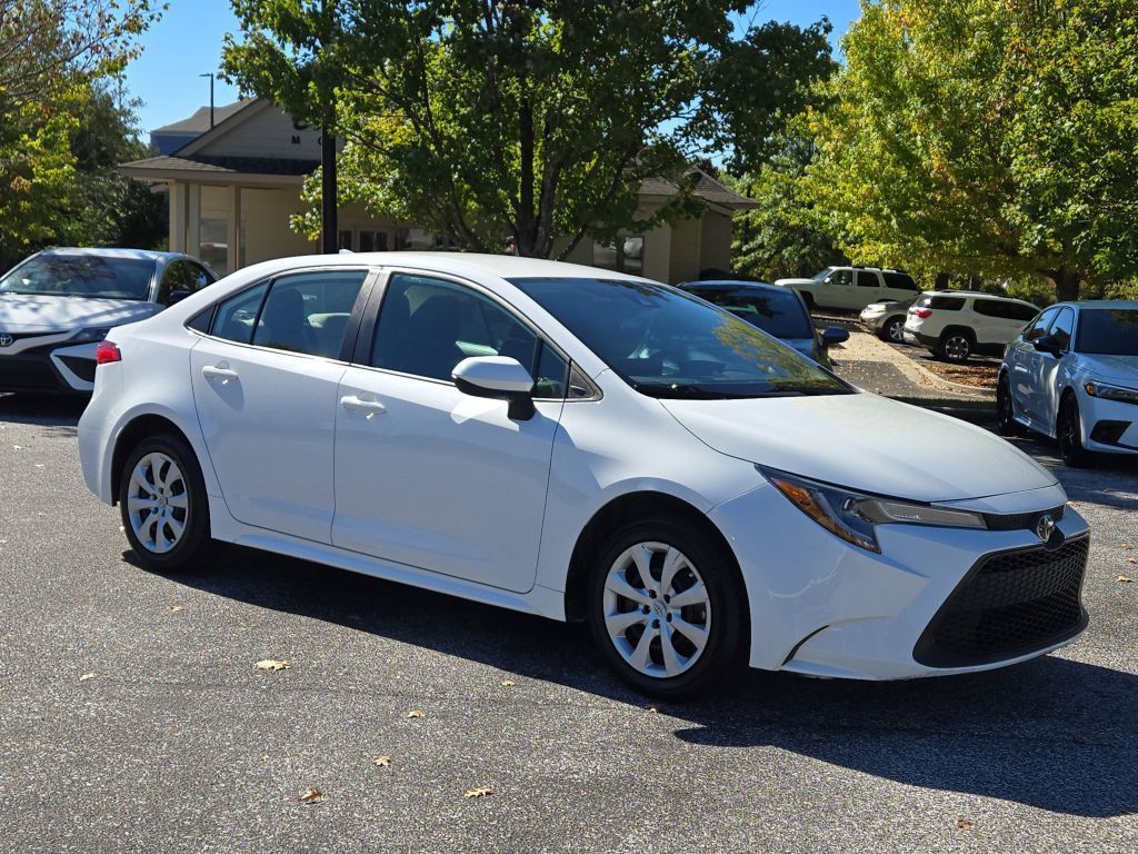 2022 Toyota Corolla LE, 359818, Photo