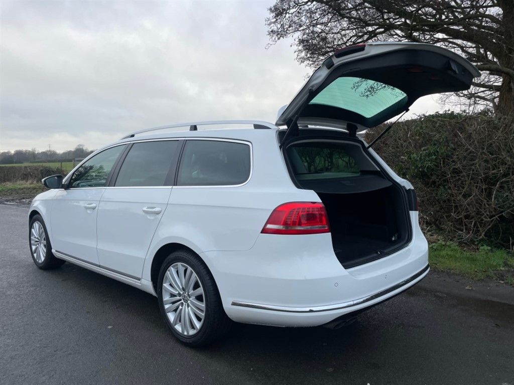 2011 Volkswagen Passat Sport Tdi Bluemotion Technology Dsg, 6823877-31607, Photo