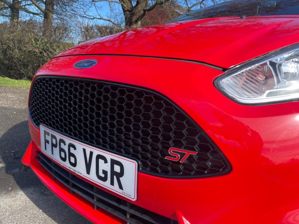 2016 Ford Fiesta St-3, 6846927-31607, Photo