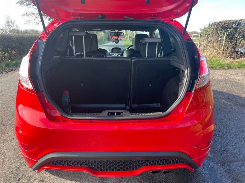 2016 Ford Fiesta St-3, 6846927-31607, Photo