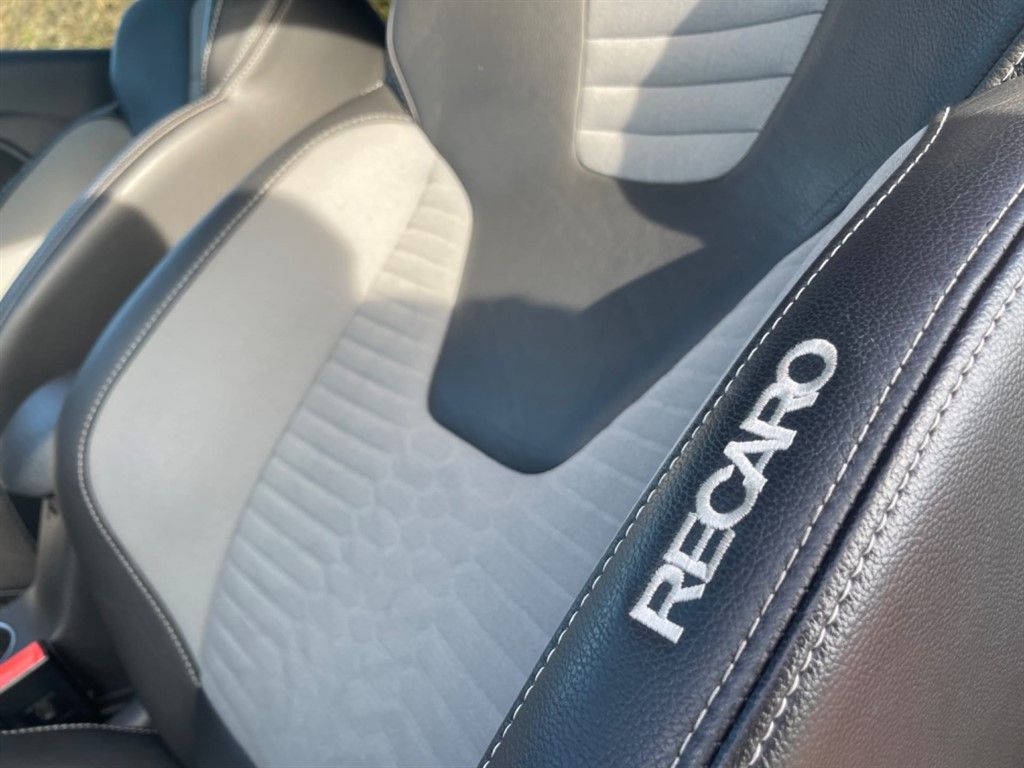 2016 Ford Fiesta St-3, 6846927-31607, Photo