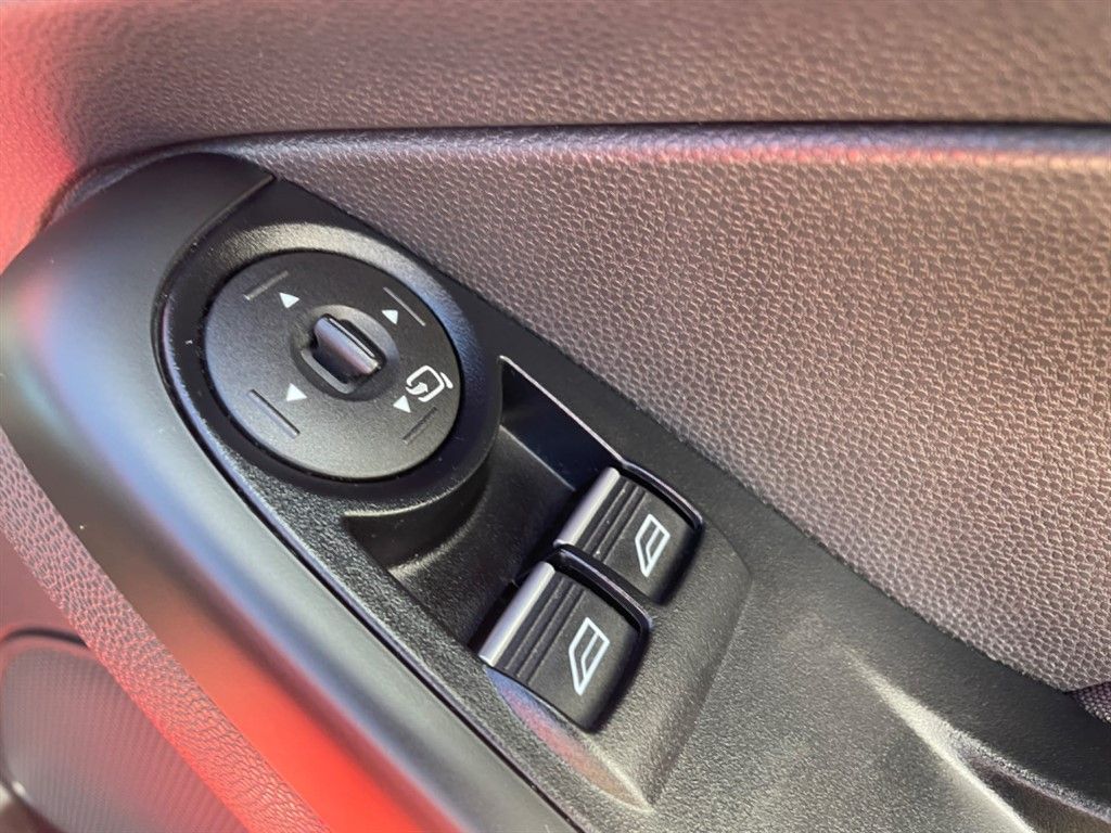 2016 Ford Fiesta St-3, 6846927-31607, Photo