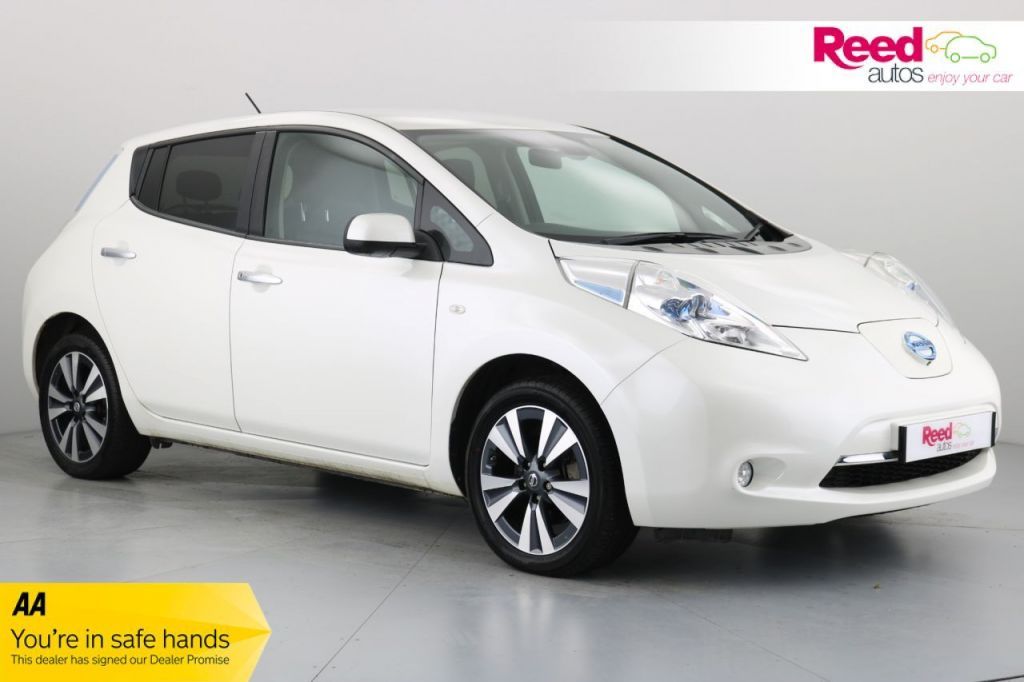 Nissan leaf deals tekna 2014