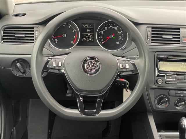 Used, 2015 Volkswagen Jetta Sedan S, Gray, T269366-11