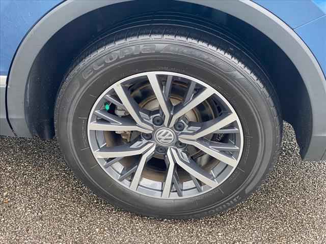 Used, 2020 Volkswagen Tiguan SE, Blue, T059671-20