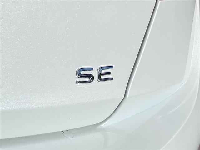 New, 2024 Volkswagen Jetta 1.5T SE, White, V031886-14