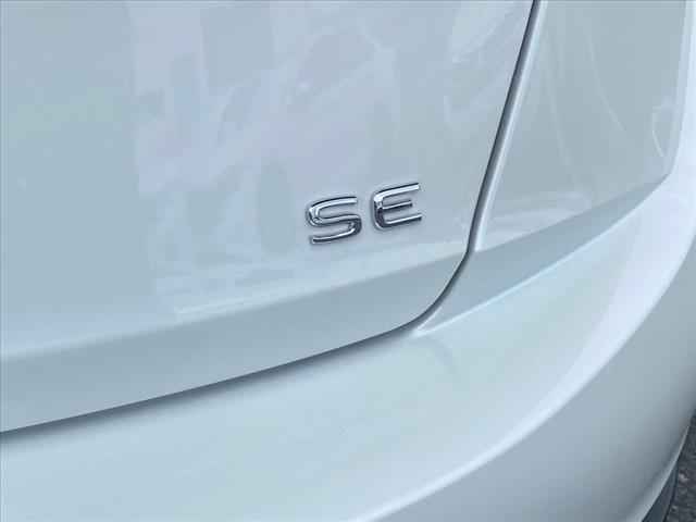 New, 2024 Volkswagen Jetta 1.5T SE, White, V054552-15