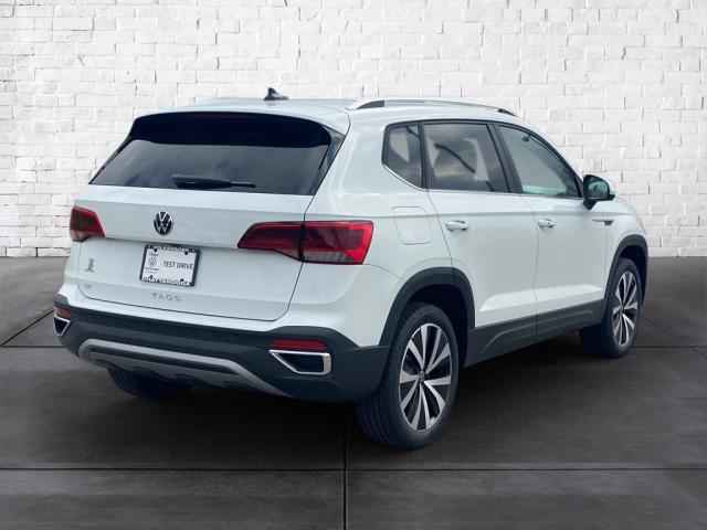 New, 2024 Volkswagen Taos 1.5T SE, White, V057718-4