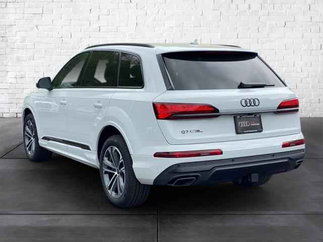 New, 2025 Audi Q7 quattro, White, A000475-3