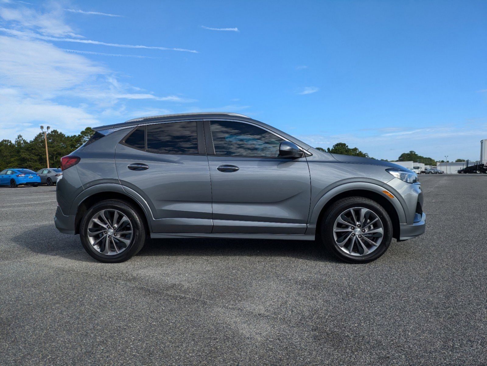 Used, 2022 Buick Encore GX Select, Gray, U02765-3