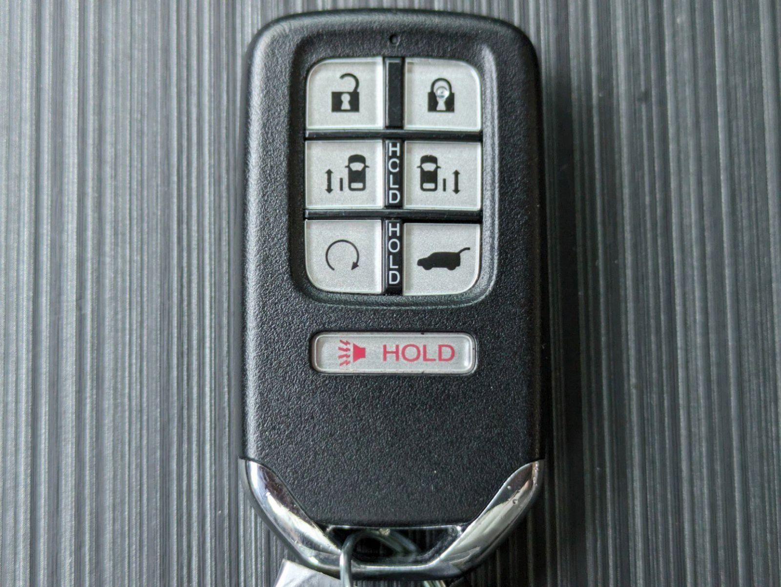 Used, 2022 Honda Odyssey EX-L, Silver, I02181-37