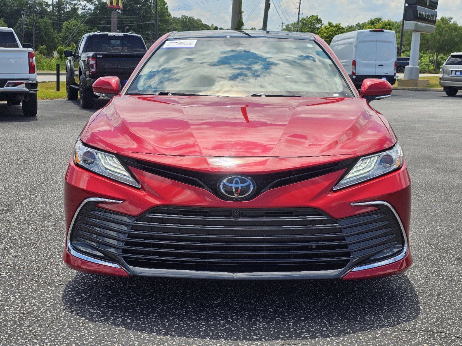 Used, 2023 Toyota Camry XLE, Red, 6269A-3