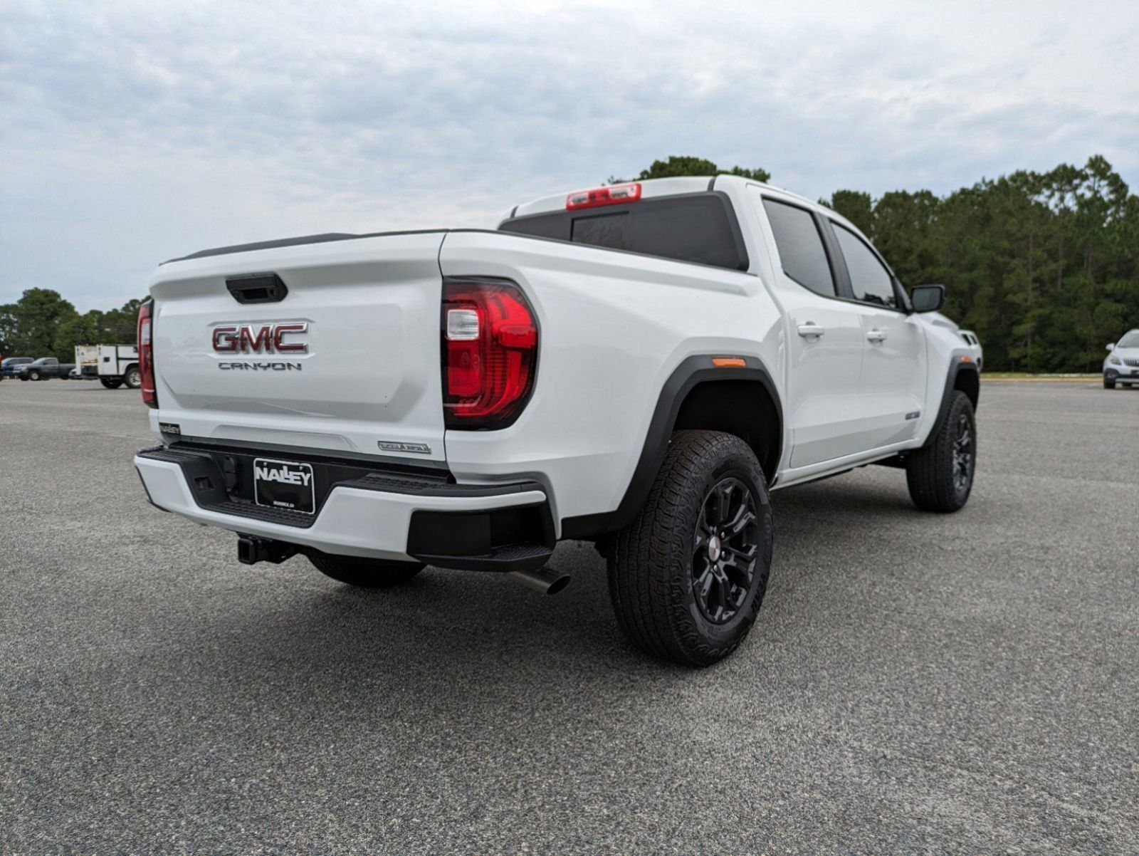 New, 2024 GMC Canyon Elevation, White, G04483-4