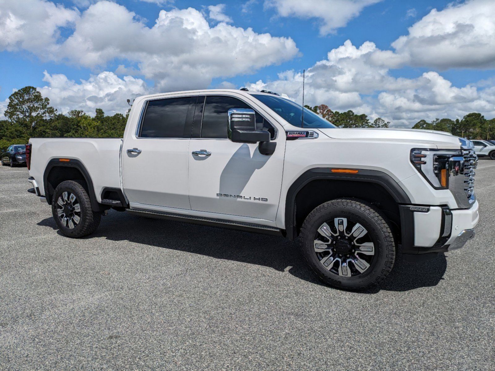 New, 2024 GMC Sierra 2500HD Denali, White, G04500-2