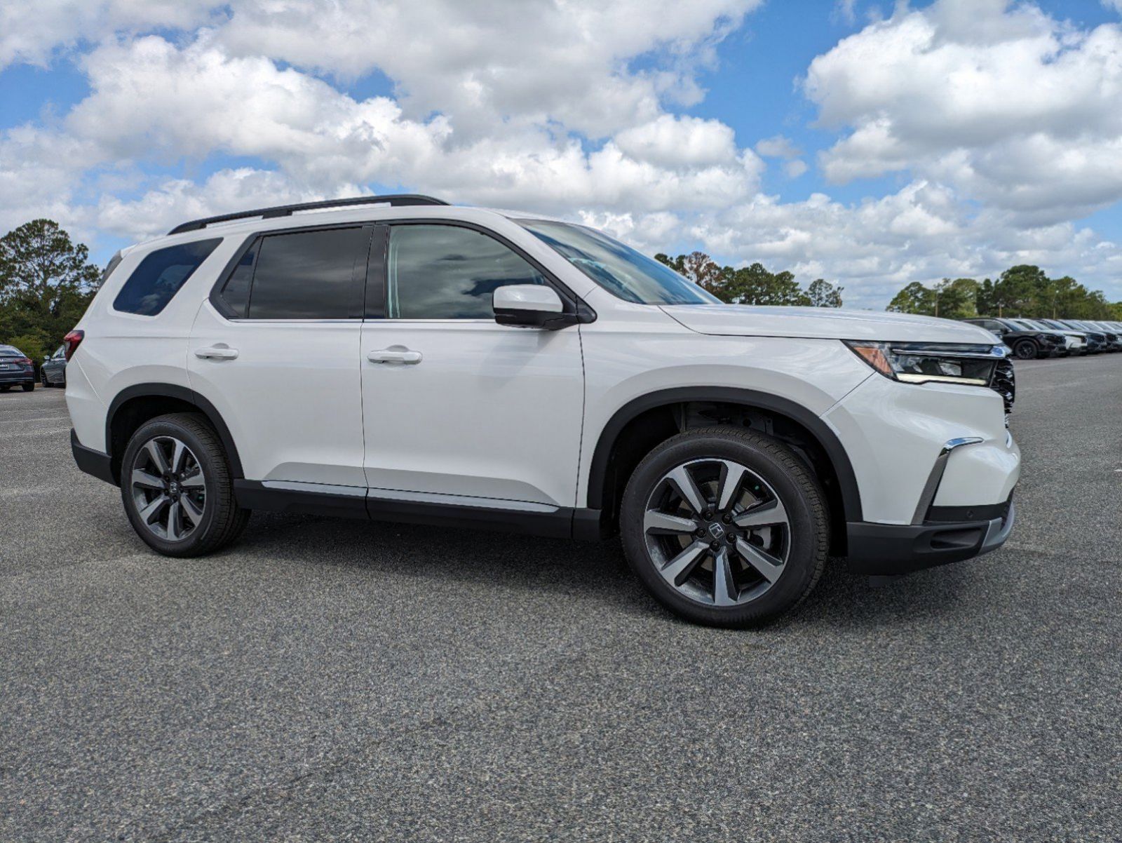 New, 2025 Honda Pilot Elite, White, H16265-2