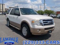 Used, 2014 Ford Expedition XLT, White, P21716A-1