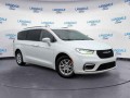 2021 Chrysler Pacifica Touring L's photo