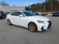 2017 Lexus IS 200t's photo