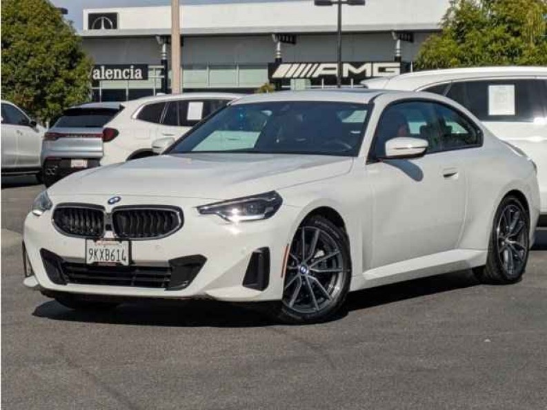 2024 BMW 2 Series 230i's photo