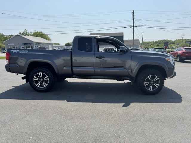 2016 Toyota Tacoma