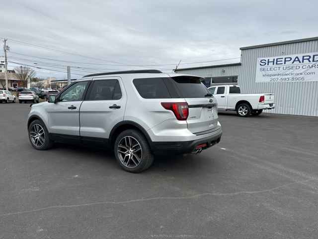 2019 Ford Explorer