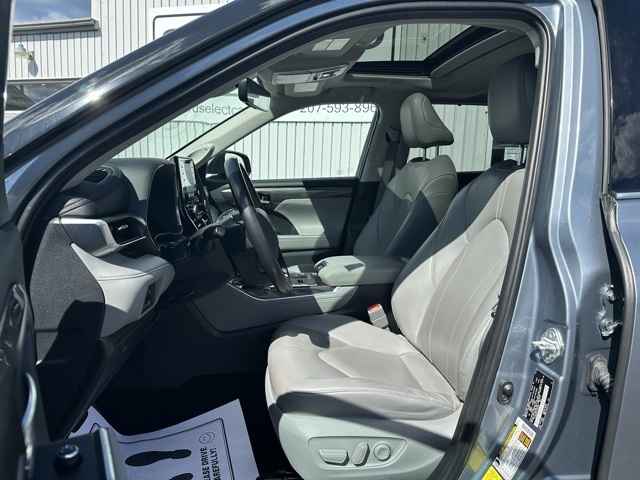 2020 Toyota Highlander Hybrid