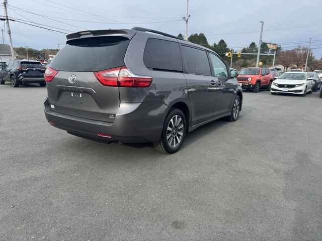 2020 Toyota Sienna