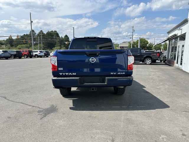 2021 Nissan Titan