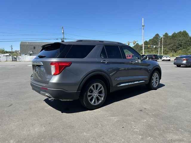 2022 Ford Explorer