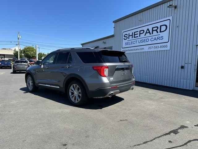 2022 Ford Explorer