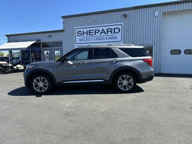 2022 Ford Explorer