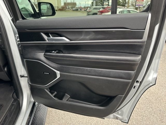 2022 Jeep Wagoneer