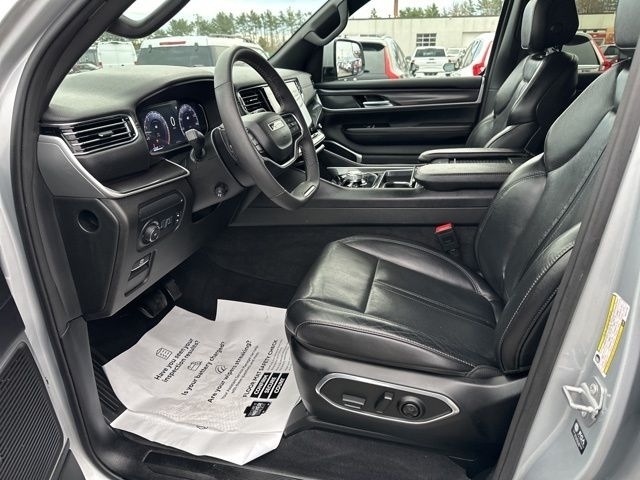 2022 Jeep Wagoneer