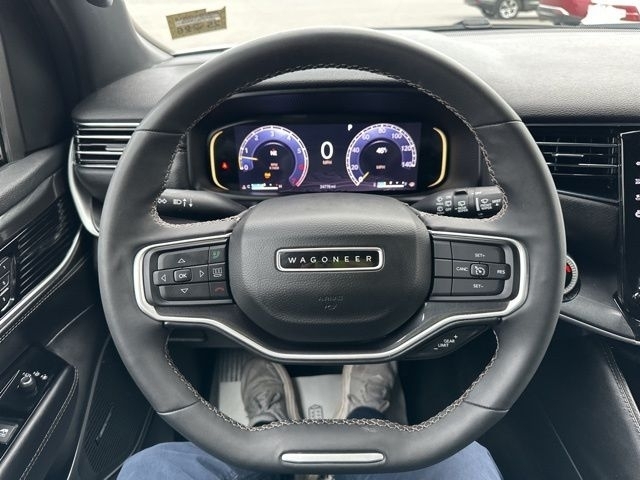 2022 Jeep Wagoneer