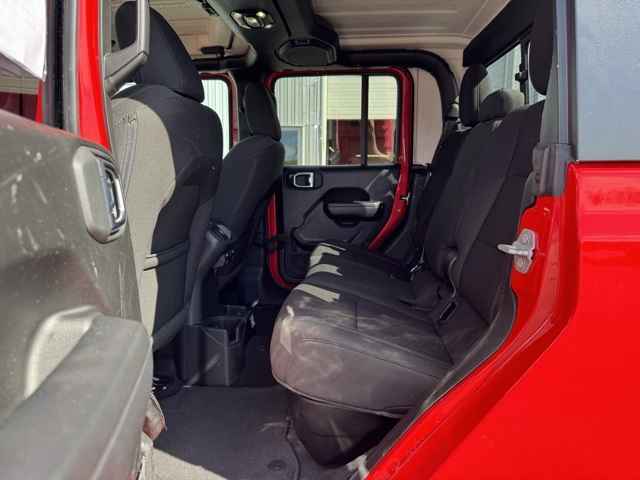 2023 Jeep Gladiator