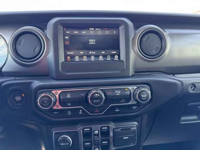 2023 Jeep Gladiator