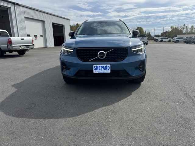 2023 Volvo Xc40