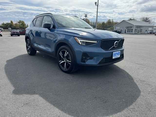 2023 Volvo Xc40