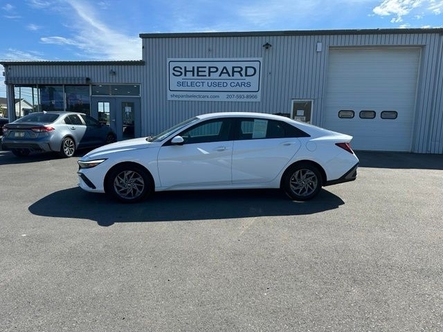 2024 Hyundai Elantra